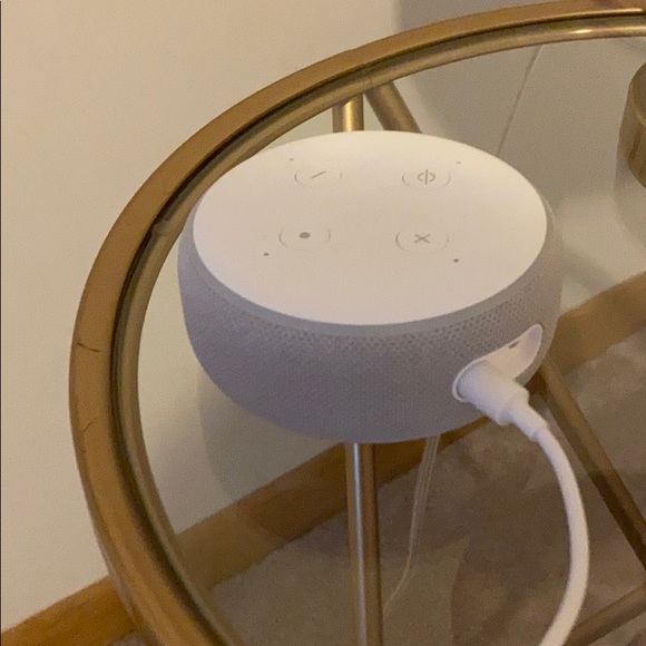 Echo 3rd generation - Picture 2 of 2